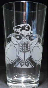 Cut-out Puffin by Kristin Koiv on 16 oz. glass