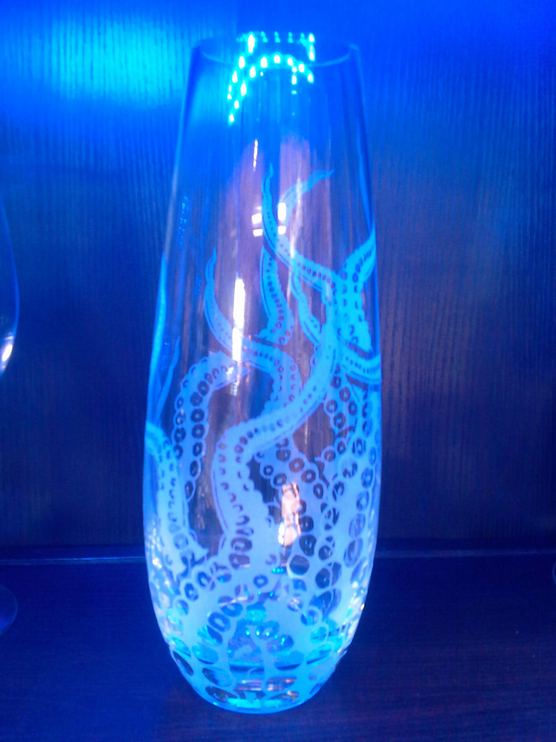 tentacle-vase